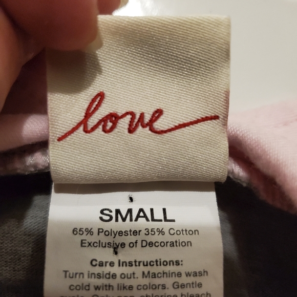 Ellen DeGeneres Dog Dress - Picture 5 of 8